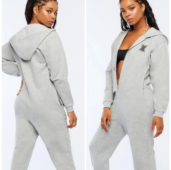 Forever Savage Breast Cancer Awareness Onsie Large - Picture 8 of 13